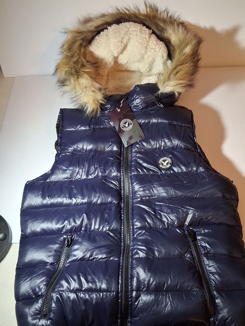 NWT American Eagle Navy Puffer Vest with Faux Fur Hood Women's Size Medium